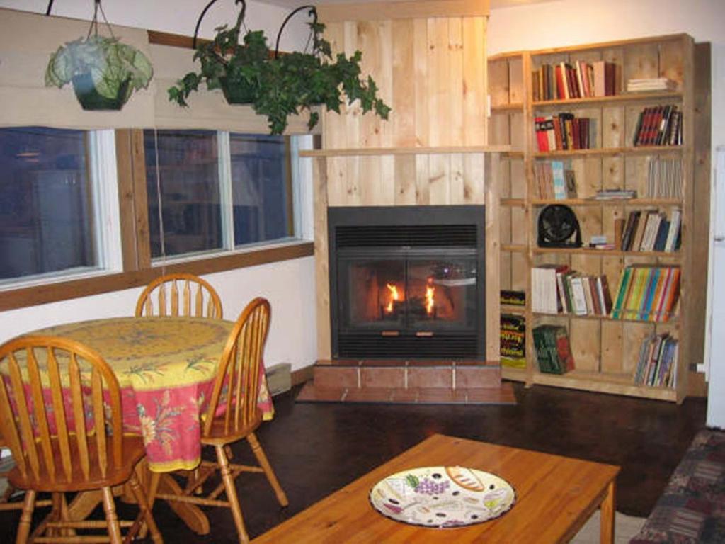 Cottages Du Lac Orford, Cottage A, Cote Raquettes Cottage B, Cote Skis Eastman Εξωτερικό φωτογραφία